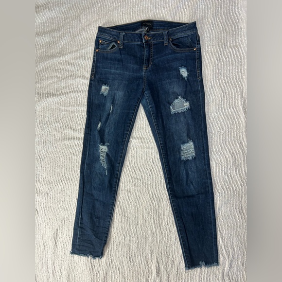 Jeans Bundle Size 9 / 29 Celebrity Pink Skinny Raw Hem Light & Medium Wash - Picture 2 of 15